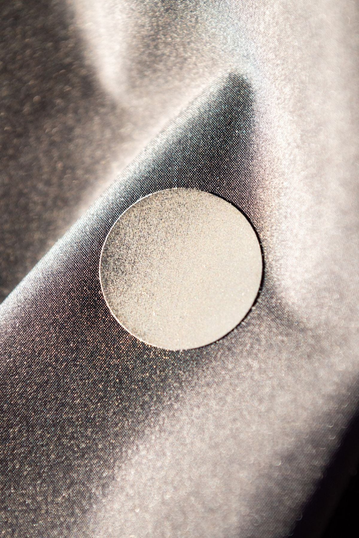 FABPATCH REFLECTIVE Black dots